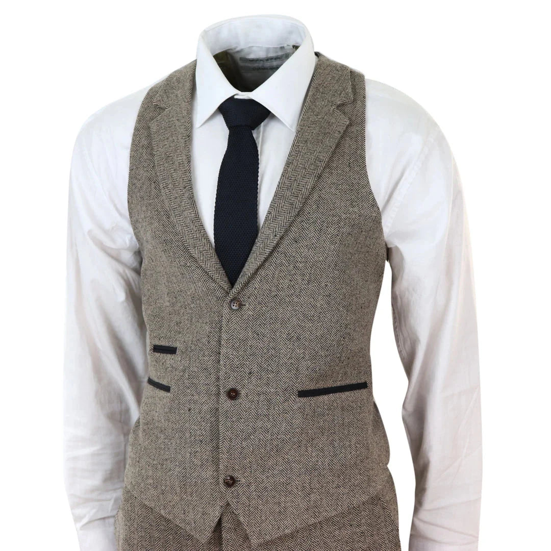281-03 - Men's Oak 3 Piece Tweed Suit Herringbone Wool Fit