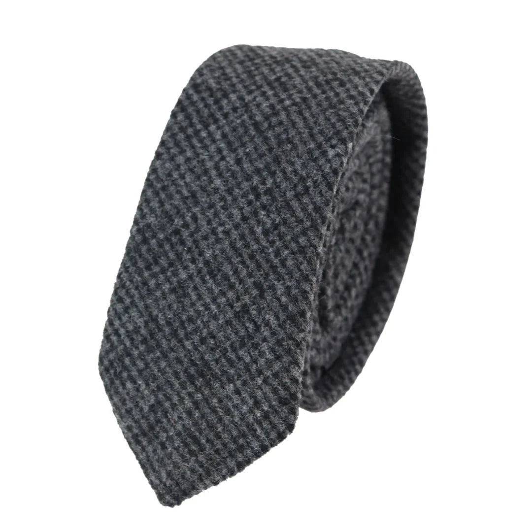 281 - Men's Herringbone Tweed Wool Tie & Hankerchief 2"