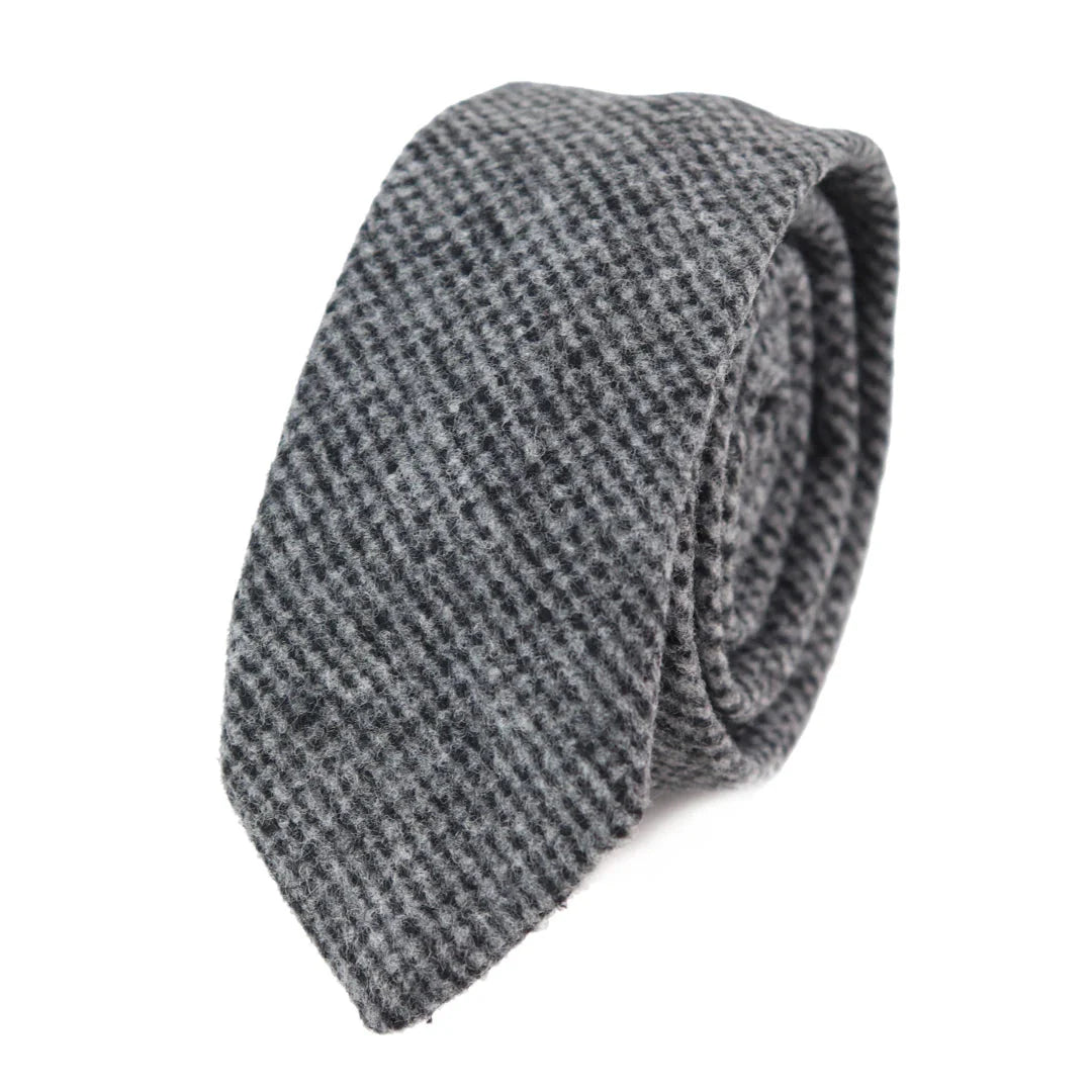 281 - Men's Herringbone Tweed Wool Tie & Hankerchief 2"