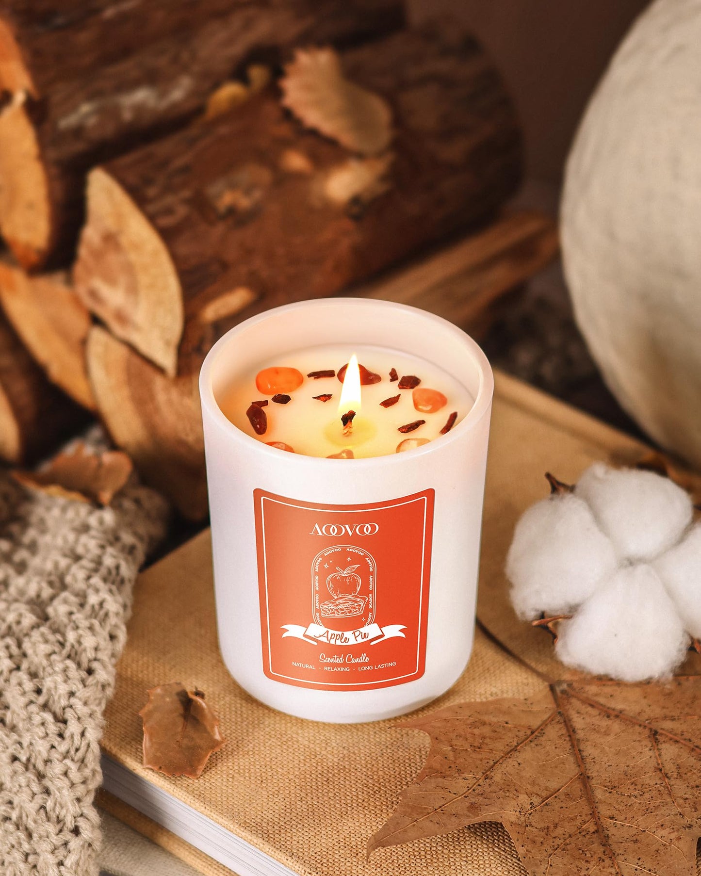 AOOVOO Apple Pie Scented Candles for Women – 7oz Soy Aromatherapy Candle with Crystals Inside