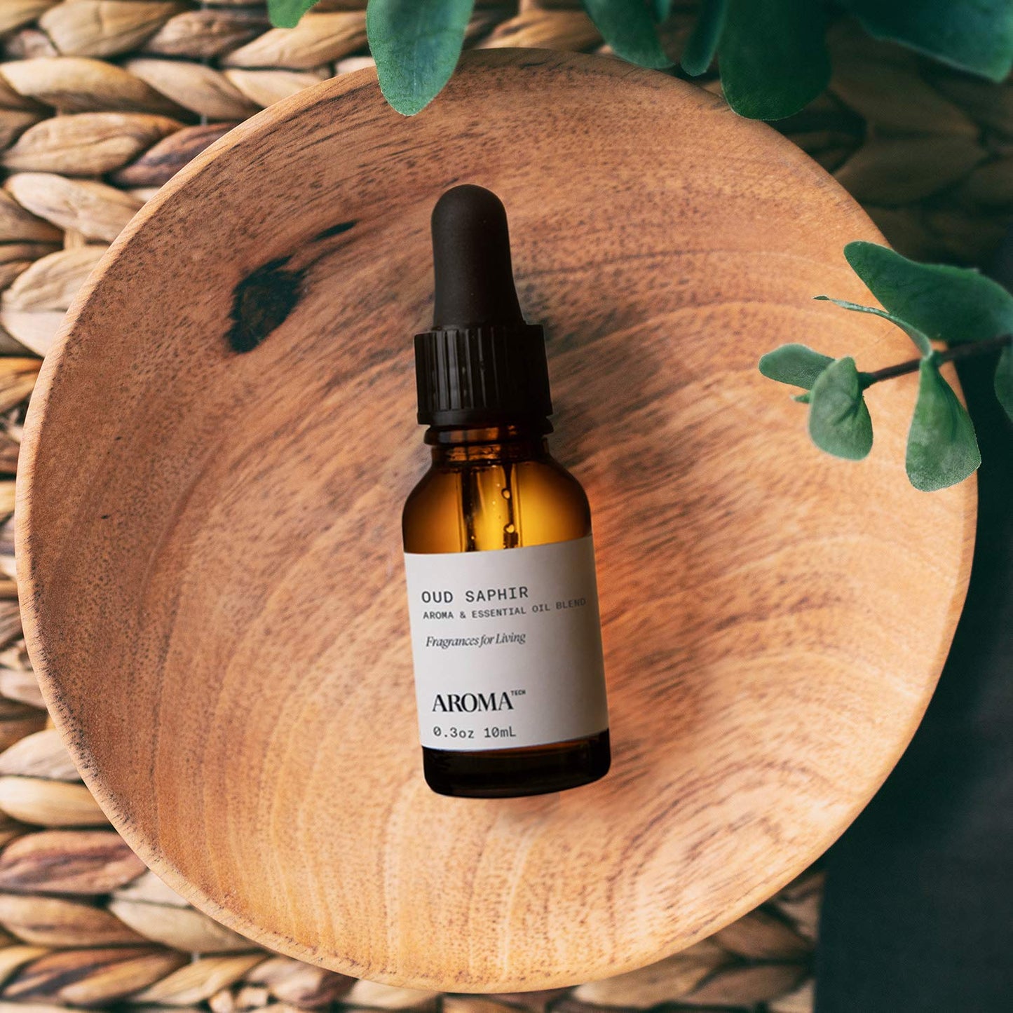 Aromatech Oud Saphir – Luxury Oud Aroma Essential Oil Blend for Ultrasonic Diffusers & Nebulizers | 0.3 fl oz (10 mL)