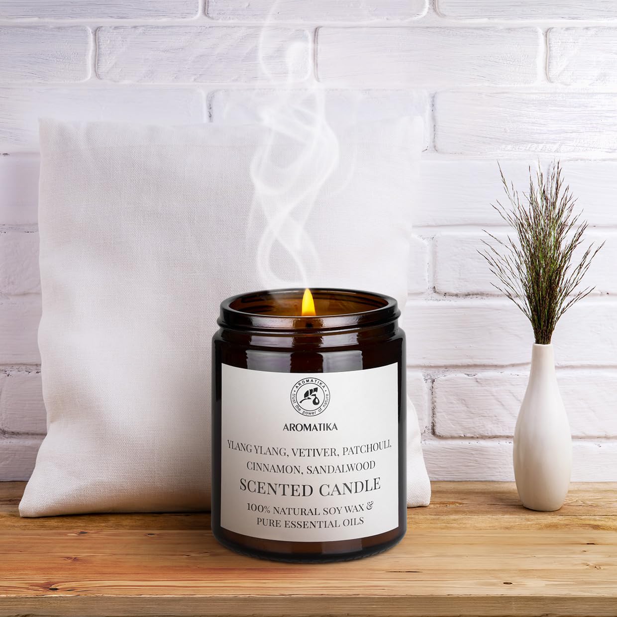 AROMATIKA Scented Soy Candle with Essential Oils – Ylang-ylang, Vetiver, Patchouli, Cinnamon & Sandalwood | 150g, 45h Burn