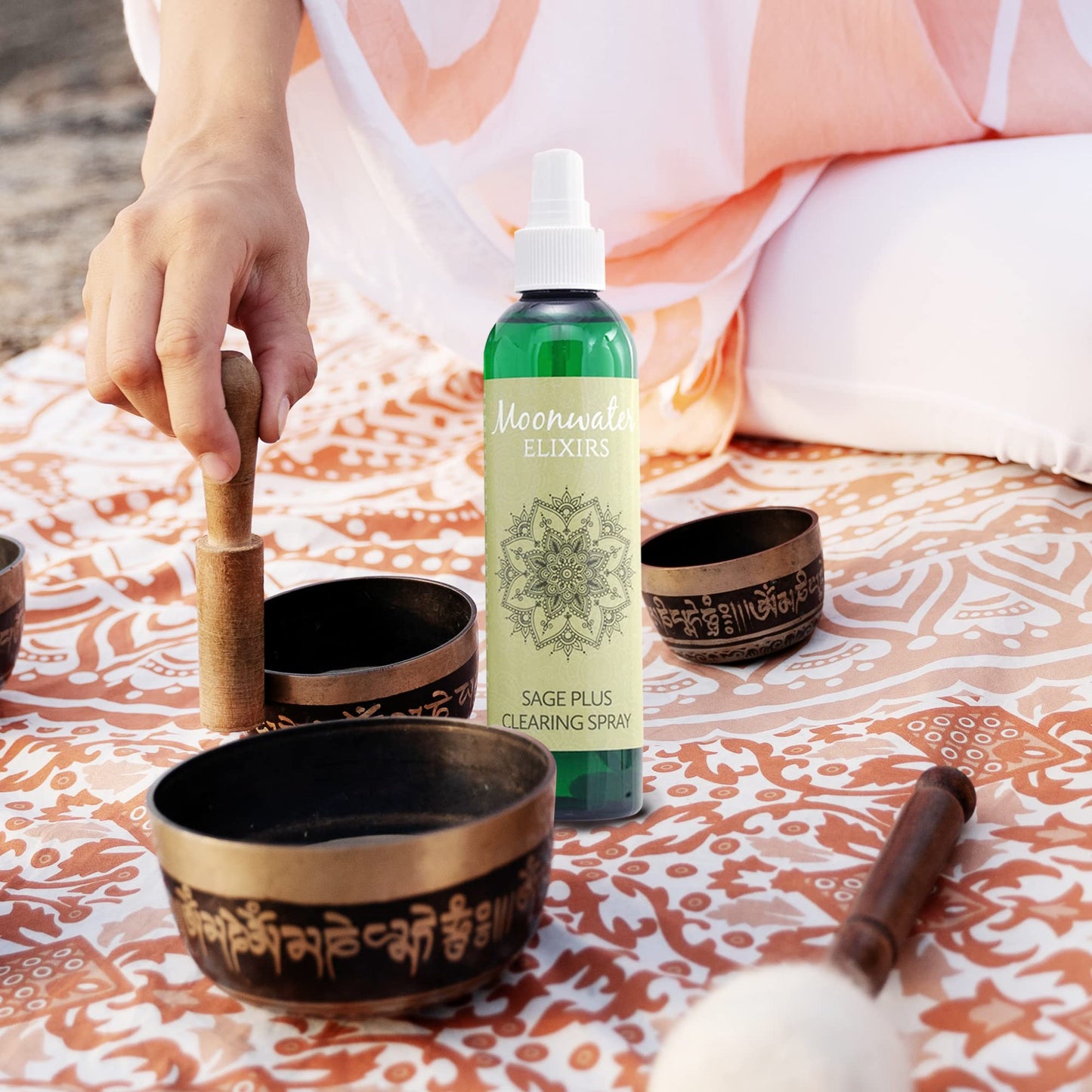 Reiki-Charged White Sage Mist – Aura Renewal & Crystal-Infused Room Spray (8oz)